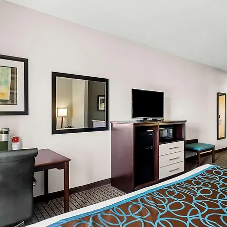 Best Western Plus - Magee Inn & Suites Exterior photo